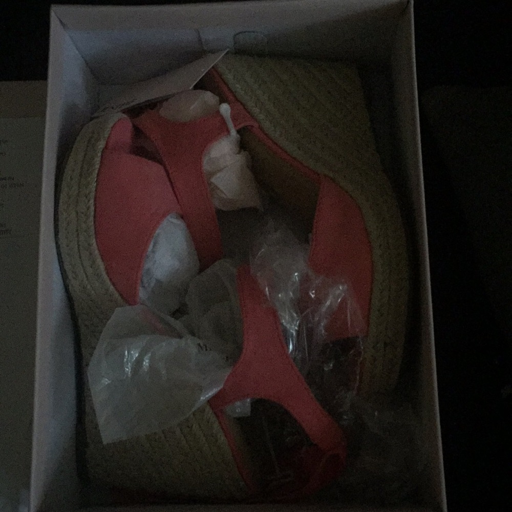 Just Fab “Yasmin” coral wedges, size 8.